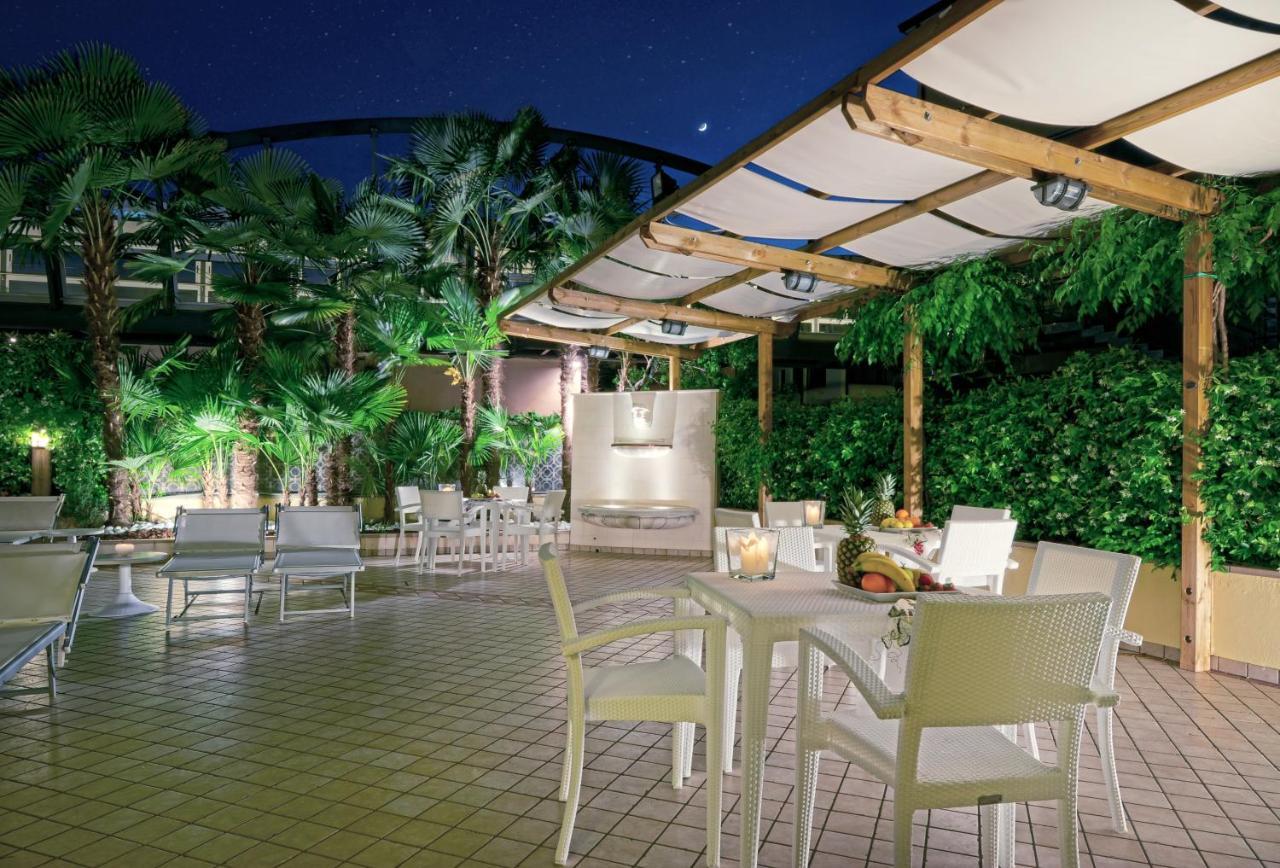 Hotel Aurora Terme Abano Terme Buitenkant foto
