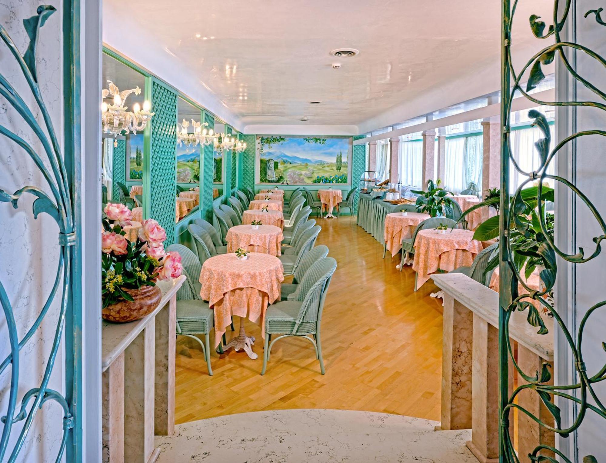 Hotel Aurora Terme Abano Terme Buitenkant foto